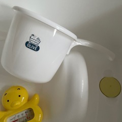 ベビーバスセット　沐浴槽・桶・湯温計  の画像
