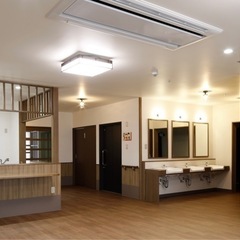 事務職員（管理職候補：会計・労務、総務など）の画像