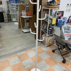 ポールハンガー 白 W(幅)28.5cm×D(奥行き)28.5c...