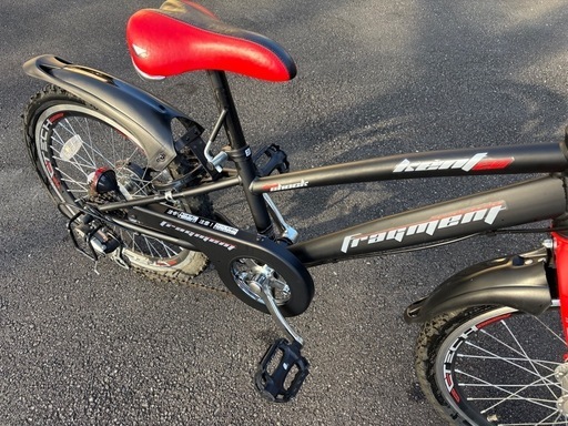 【美品】レトロデザイン子供用自転車 20インチ Café Croissant 美品】レトロデザイン子供用自転車 20インチ Café Croissant 美品