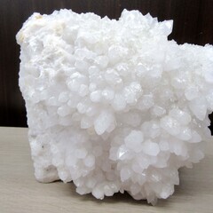 鑑賞用 鑑賞石 水晶クラスター 重量 約3kg パワーストーン 天然石 オブジェ インテリア 苫小牧西店の画像