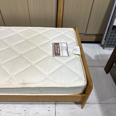 シングルベッドの画像