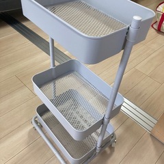 ワゴンの画像