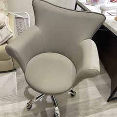 決定【デスクチェア】バタフライチェア