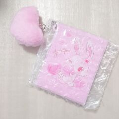 SAＮRIO ♥️チャ－ムつきミニミラ－