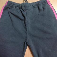 女児　裏起毛ロゴ入りスウェットパンツ１６０センチの画像
