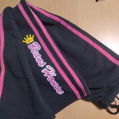 女児　裏起毛ロゴ入りスウェットパンツ１６０センチ