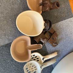 猫グッズ一色の画像