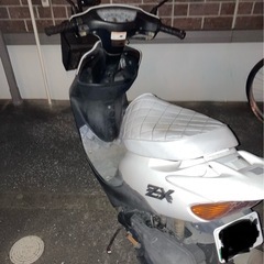 原付バイク　ホンダDIOZX 白
