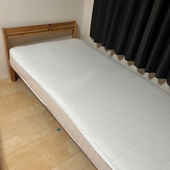 シングル シングルベッド ウッドベッドの画像
