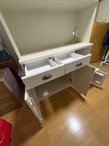 美品、ニトリ　キッチンボード　