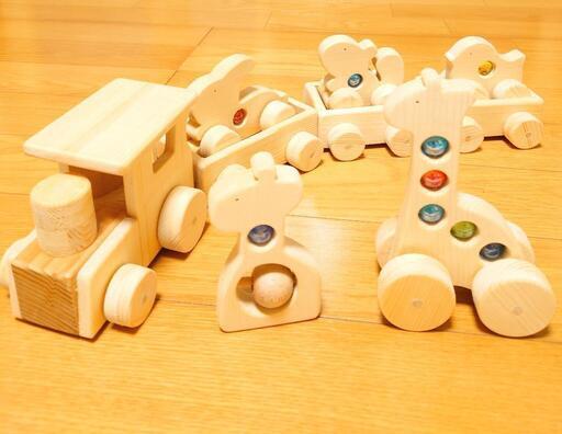 【ハンドメイド】木のおもちゃ　動物の機関車
