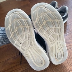 靴/バッグ 靴 スニーカーの画像