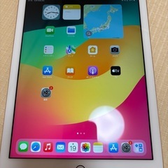 iPad 第6世代 Wi-Fi + Cellular 32GB