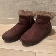 ショートブーツの画像