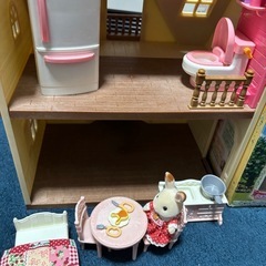 箱あり　シルバニアファミリー　赤い屋根のおうちの画像