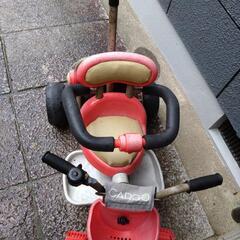 【早い引取希望】三輪車　子ども　ハンドル付きの画像