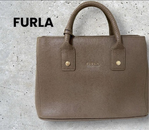 FURLAハンドバック ショルダー紐付き