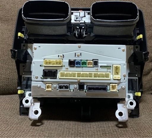 トヨタランドクルーザー プラド 150系 純正 ナビ 86140-60G40 トヨタランドクルーザー プラド 150系 純正 ナビ 86140-60G40