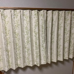 ニトリ　カーテン　レースカーテンセット　　