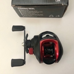 【022】新品1点 高速BRブラック＆レッド ベイトキャスティングリール（左手巻き）の画像