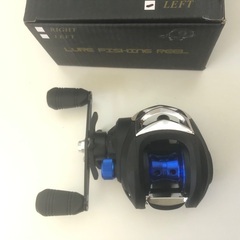 ㉔【新品】ブルーメタルスプールベイトキャスティングリール（左手巻き）の画像