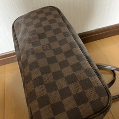 トートバックLOUIS VUITTONの画像