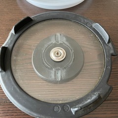 《中古》ティファール　ガラス蓋　16センチの画像