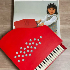 KAWAI ミニピアノ 赤 動作確認済 箱付きの画像