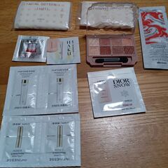 キャンメイクアイパレット＆ブランドコスメサンプルセット
