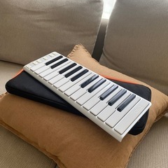 CME Xkey 25-Key Mobile USB Keybo...