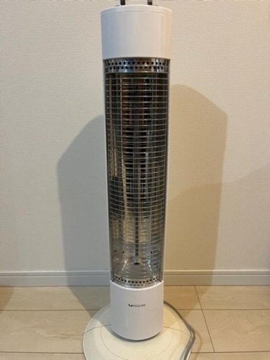 遠赤電気ストーブ