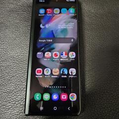 折りたたみ　Samsung Galaxy Z Fold3の画像