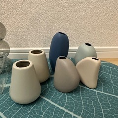 ガレージセール(花瓶)の画像