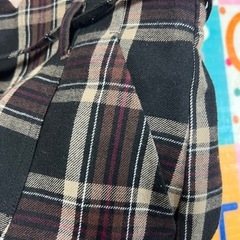 美品タータンチェックロングフレアスカート Mサイズ ブラック系　リボン付き　秋冬の画像