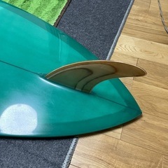ジョシュホールサーフボードの画像