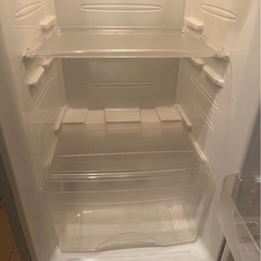 2ドア冷蔵庫227L【1〜2人暮らし向け】年内に引き取りに来れる方限定】の画像