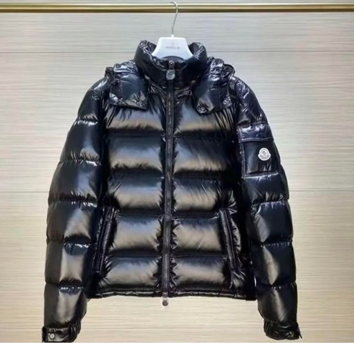 MONCLERダウンジャケット