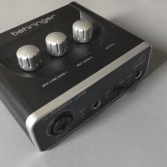 オーディオインターフェース、マイクケーブル、ギターシールド3点セットの画像