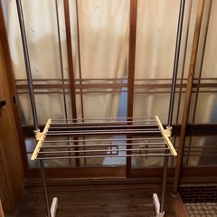 洗濯物干し室内用　譲ります