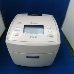 三菱 IHジャー炊飯器 NJ-XV10E6-W（5.5合／1L）...