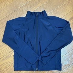 ラッシュガード　110㎝