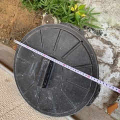 金沢より、黒のポリバケツ　まだまだ使えます　いつでもお引き渡し可能ですの画像