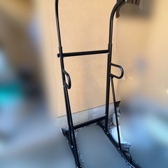 懸垂マシン　ぶら下がり健康器
