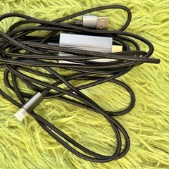 HDMI   Lightningケーブル
の画像
