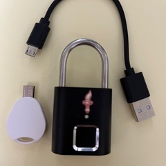 指紋認証南京錠 USB充電式 TSA対応の画像
