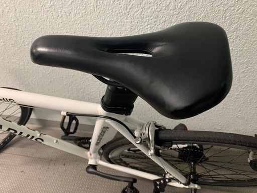 定価5万円 GRAPHIS ロードバイク