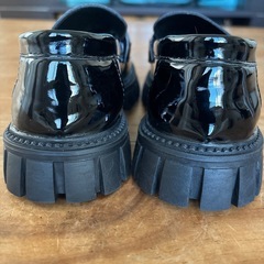 エナメルローファー　レディース　キッズ　未使用品の画像