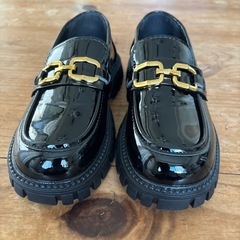 エナメルローファー　レディース　キッズ　未使用品の画像