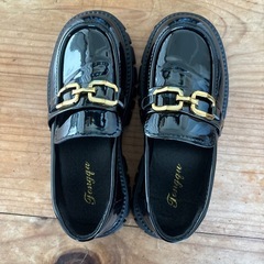 エナメルローファー　レディース　キッズ　未使用品